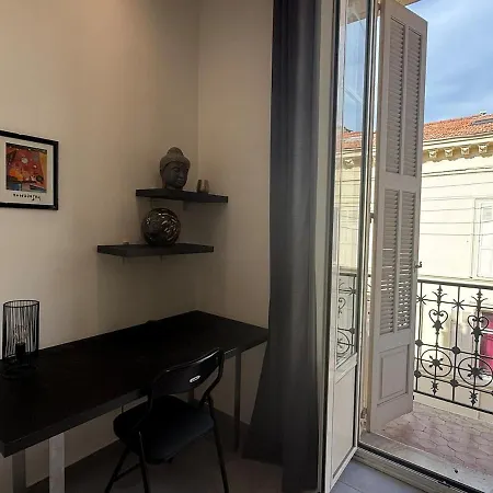 Spacieux T3 Pour 6 Pres De La Gare Et Du Palais Апартаменты